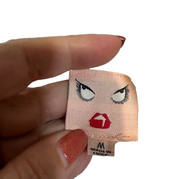 Badgley Mischka Women’s White French Terry Joggers Face Logo Artwork Size Med - Picture 7 of 8